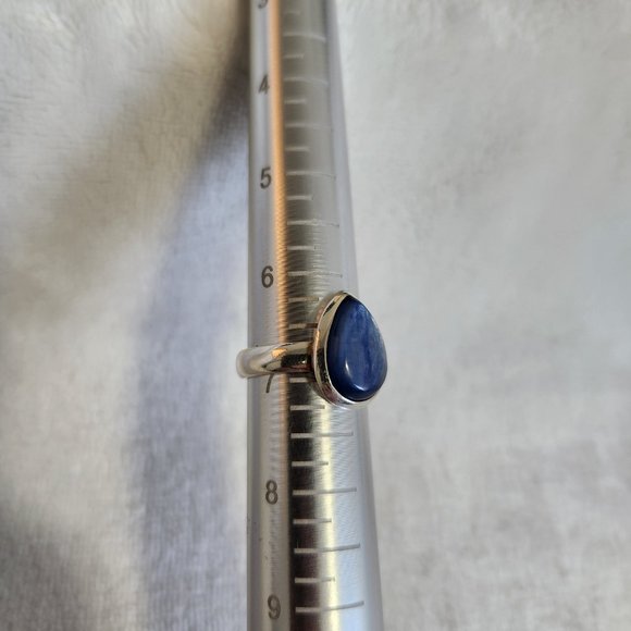 Sterling Silver and Blue Kyanite Ring Size 7 - Picture 5 of 6